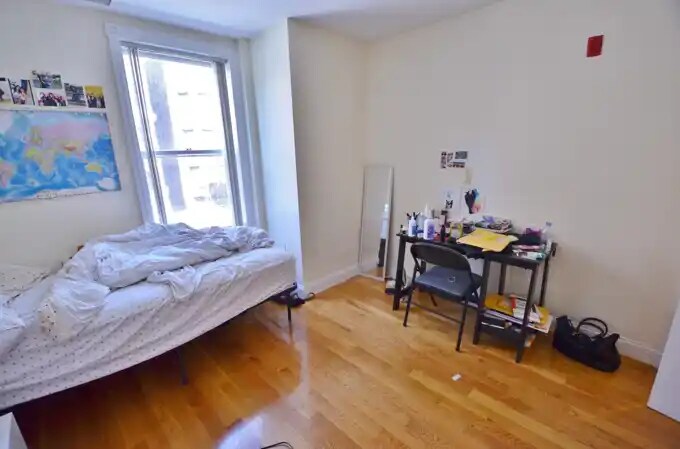 Photo - 90 Westland Ave