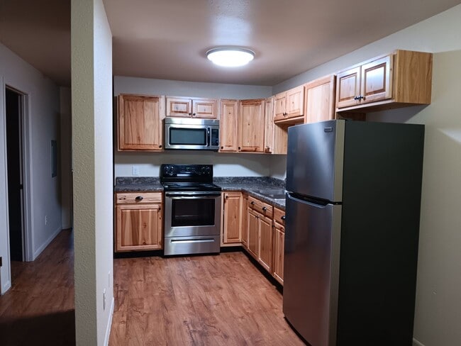 Photo - 125 Crescent Lake Rd