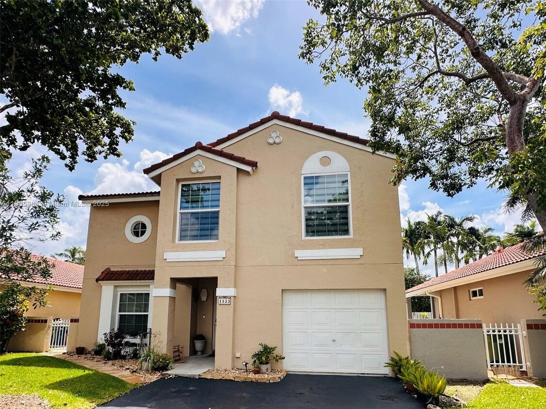 Photo - 1533 Garden Rd (Weston, FL)