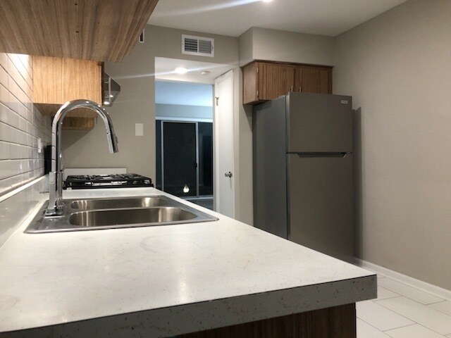 Photo - 5849 S Francisco Ave Apartments Unit 3C