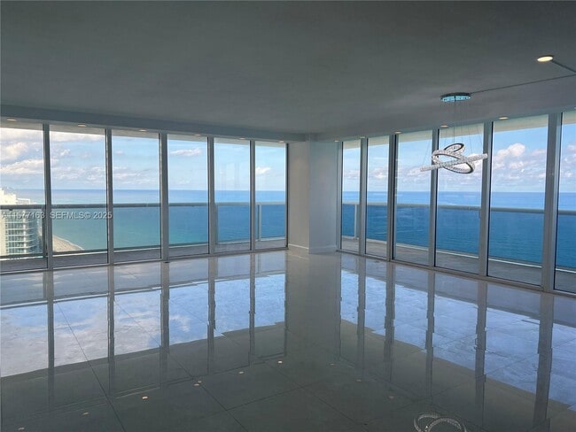 Photo - 1830 S Ocean Dr Unidad 3001