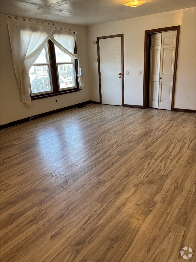 Building Photo - 109 Baynes St Rental