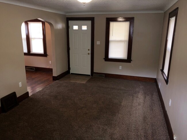 Photo - 3406 Robinwood Dr