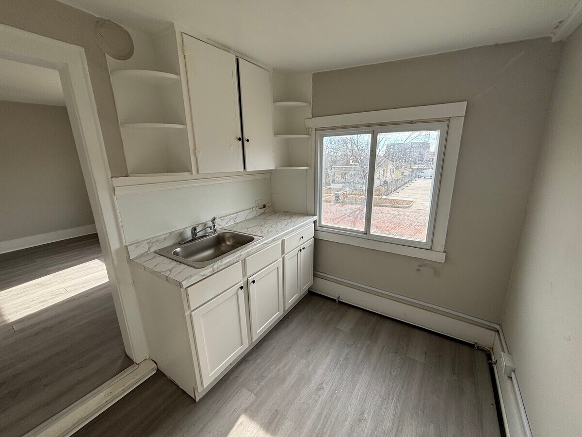 Photo - 14 E 6th Ave Unidad 2