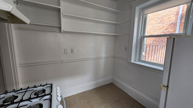 Photo - 124 Warren St Unit 120-14