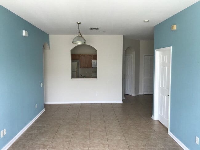 Photo - Must-See 3 Bedroom / 2 Bathroom Condo in B...