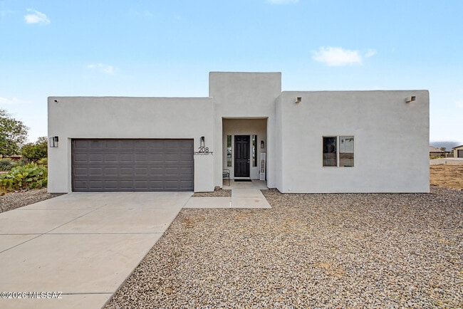 Building Photo - 208 S Montgomery Pl