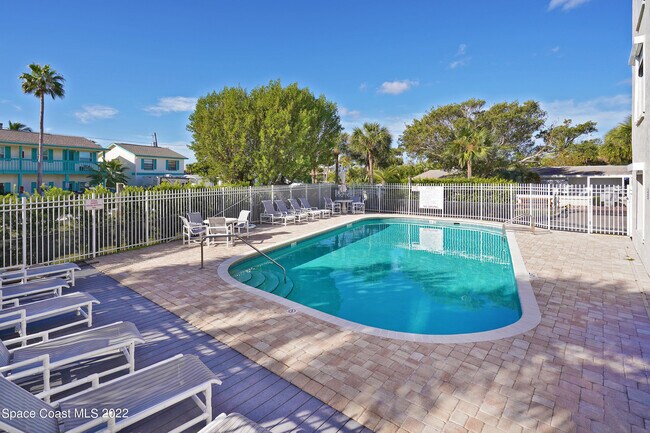 Photo - 425 Buchanan Ave Unit 302