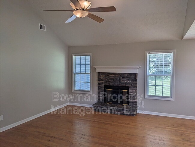 577 Pendergrass Rd