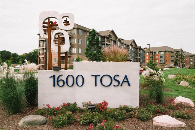 Property - 1600 Tosa Apartments