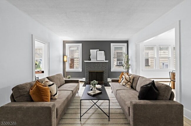 Photo - 31 Orchard Rd Unit 1