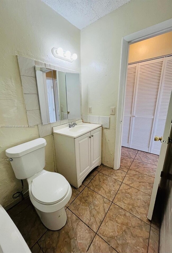 Photo - 7710 SW 10th St Unit 2