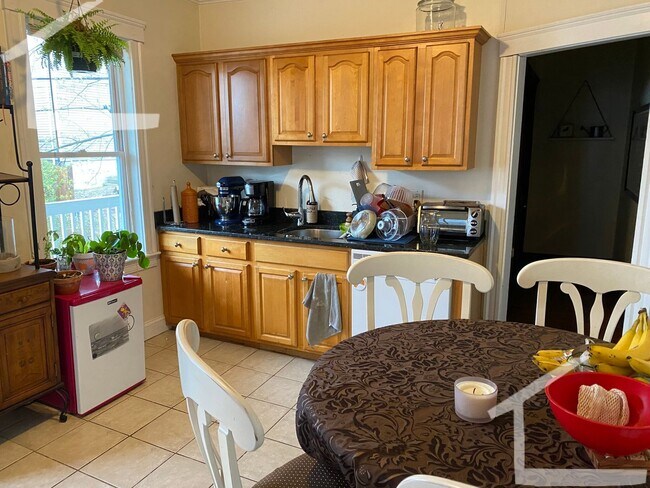 Photo - Amazing 3 bed 1 bath in BRIGHTON!!