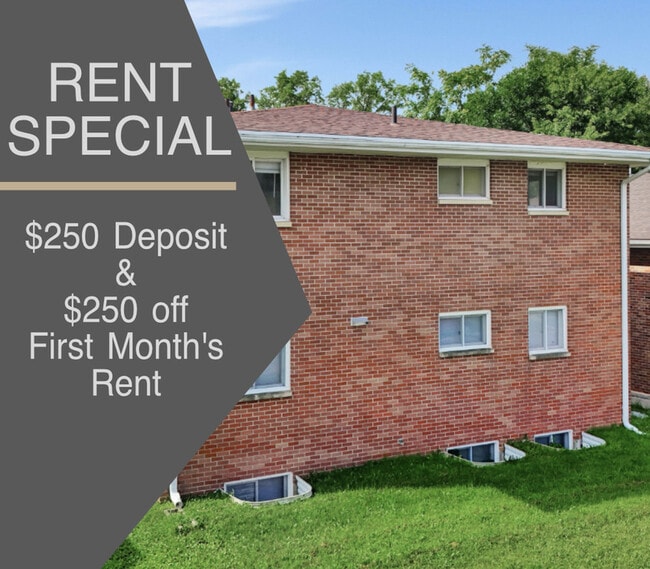 Building Photo - 1641 Prospect St Unit #3 Rental