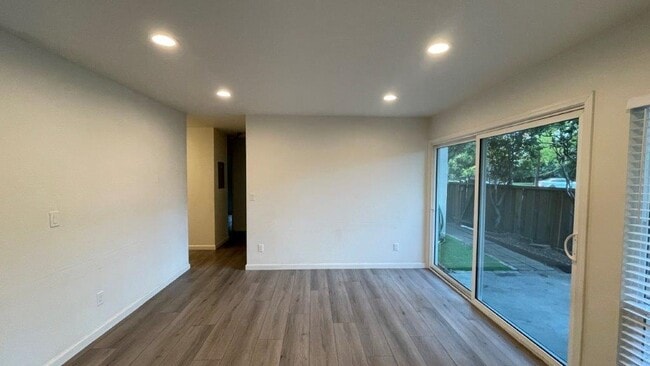 Photo - 1919 Ygnacio Valley Rd Unit 24