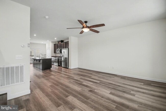 Photo - 11398 Willow Green Cir