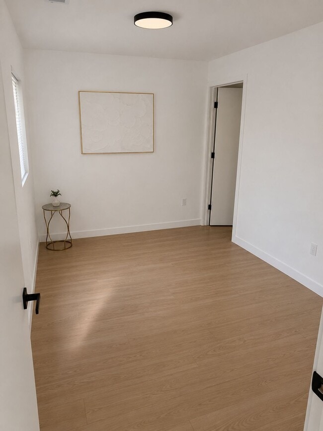 Photo - 11115 S Budlong Ave