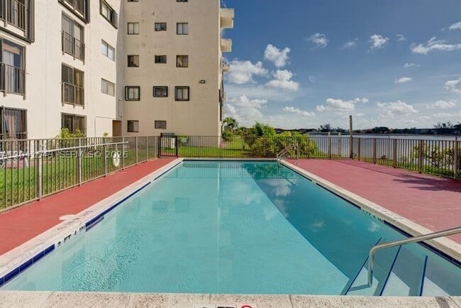 Photo - 9915 W Okeechobee Rd Unit 2-404