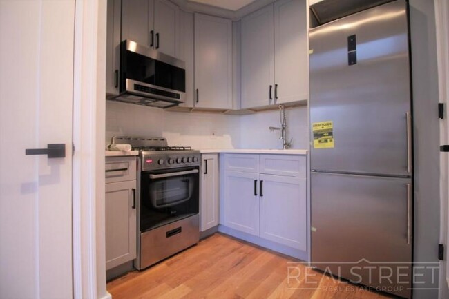 1 bedroom in BROOKLYN NY 11216 - 1 bedroom in BROOKLYN NY 11216 Condo Unit 3F