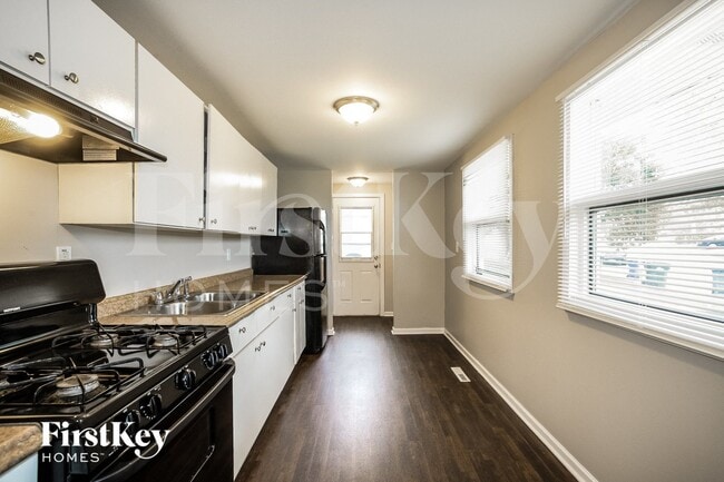 Photo - 636 Jefferson Ave