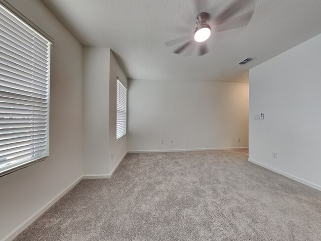 Photo - 582 Holly Lakes Dr