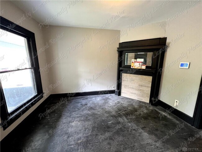 Photo - 1512 McLain St