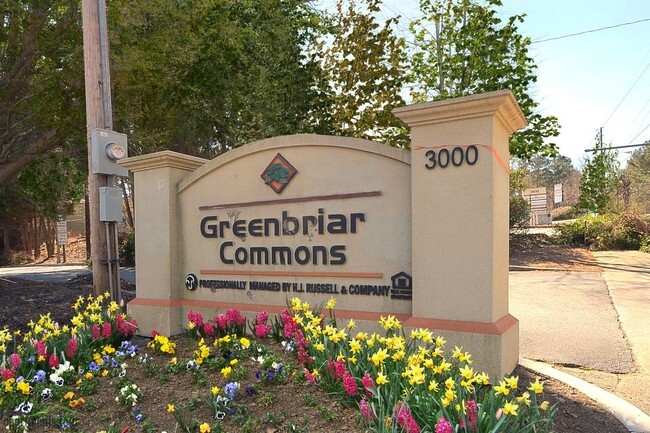 Building Photo - Greenbriar Commons Rental