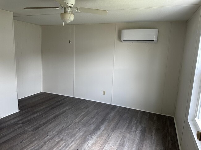 Photo - 251 Pebble Rock Cir