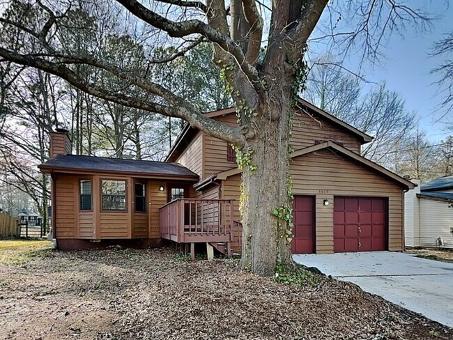 Building Photo - 7319 Exeter Ct