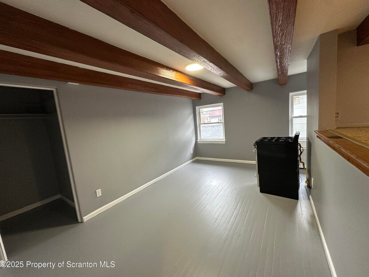 Photo - 306 Wyoming Ave Apartamento