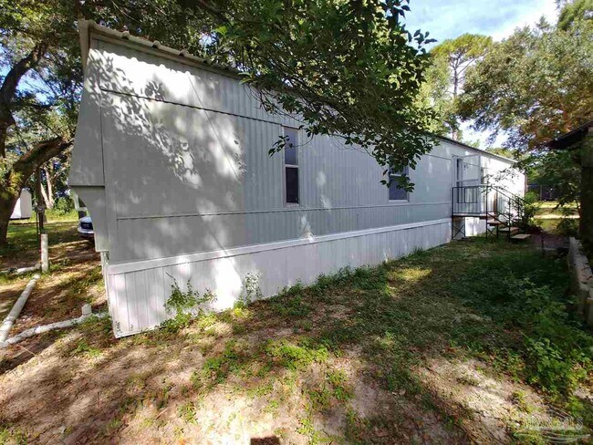 Photo - 10021 Chemstrand Rd Casa