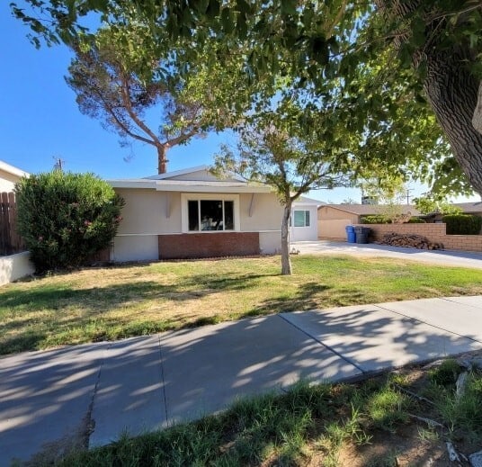 Photo - 1729 Sunset St