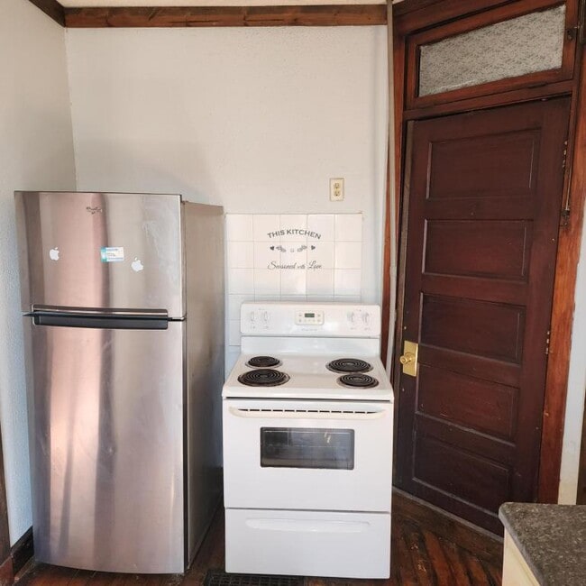 Photo - 118 E Railroad, Apt#6-Apt#6 Unit Apt#6