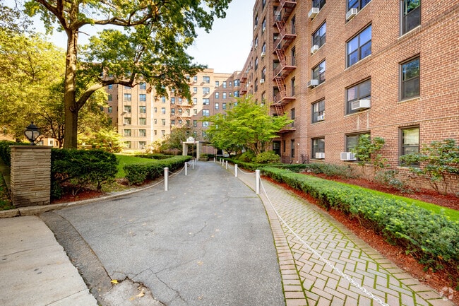 Photo - The Eden Rock