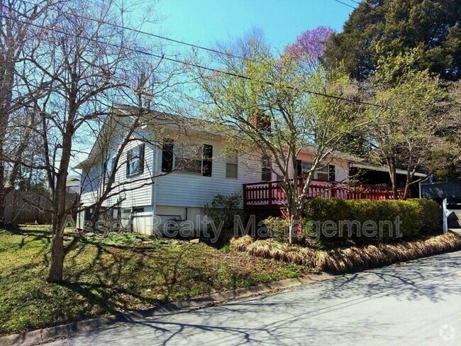 Building Photo - 102 Verbena Rd Rental