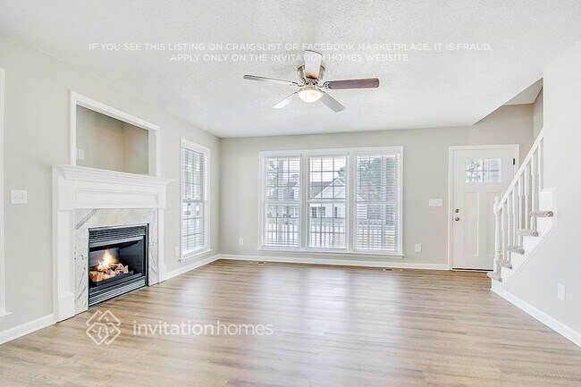 Photo - 201 Zircon Ln