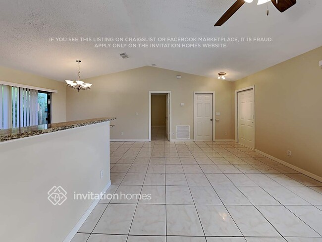 Photo - 3020 SW Vittorio St