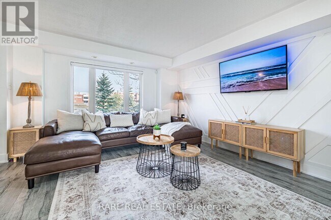 Photo - 60 Fairwood Cir
