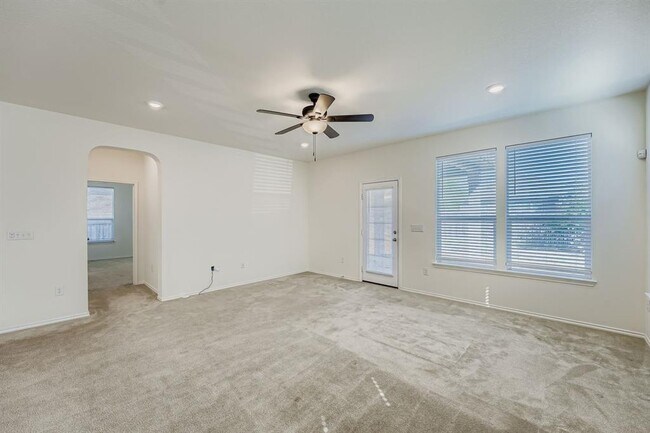 Photo - 7904 Nightwing Rd