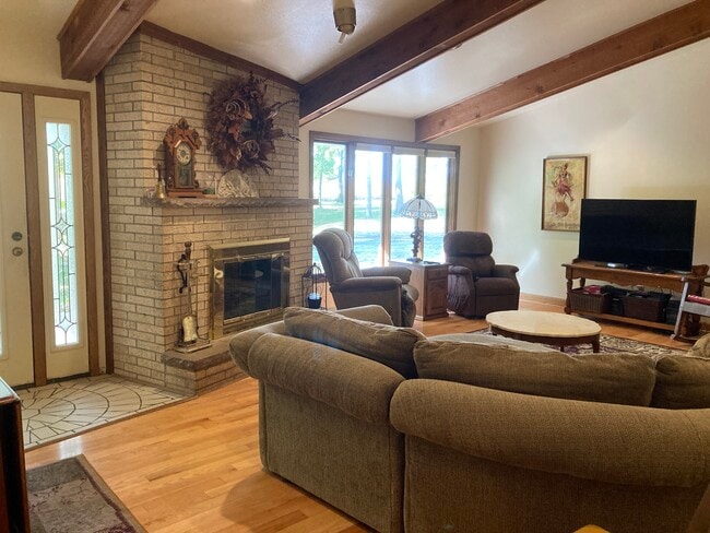 Photo - 3710 N Overland Rd