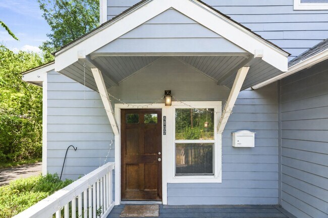 Photo - 4802 Clarkson Ave