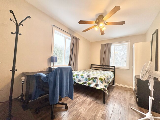 Photo - 265 Glenridge Dr