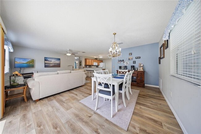 Photo - 296 Emmalee Pl