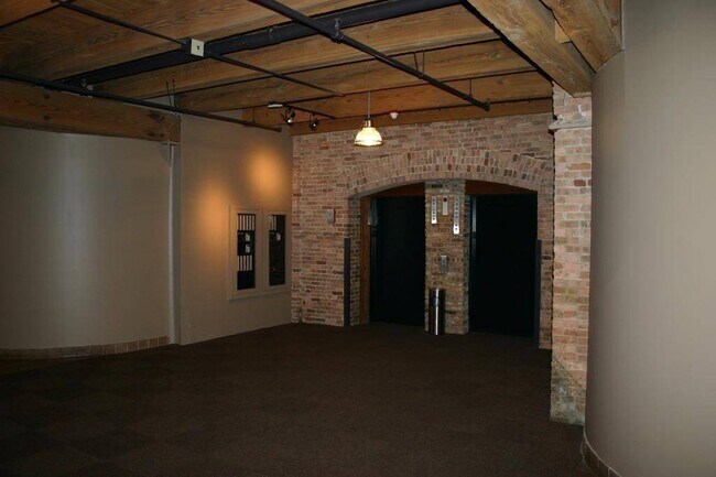 Photo - 400 S Green St Unit 316