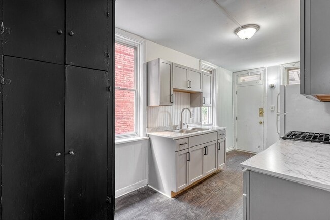 Photo - Newly Renovated 3 Bedroom, 1 Bathroom Townhouse