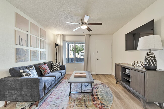 Building Photo - Riviera Park