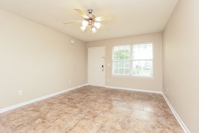 Photo - 174 Howard Woody Dr