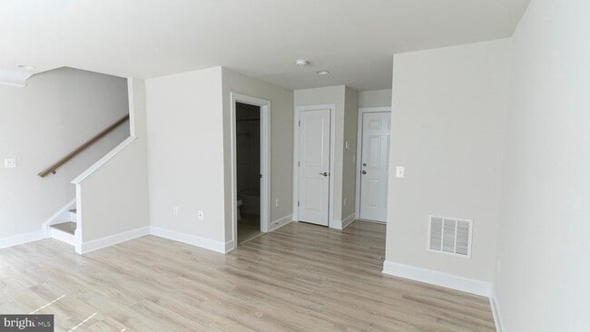 Photo - 13804 Litespeed Way