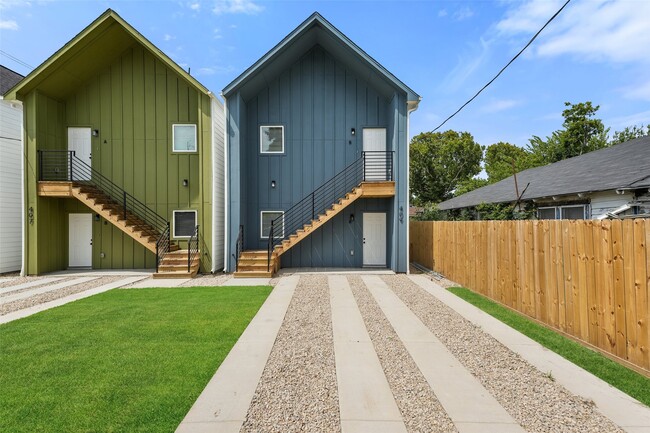 Building Photo - 409 Calloway St Rental