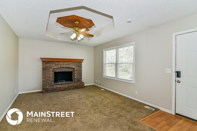 Photo - 505 NW Willow Dr